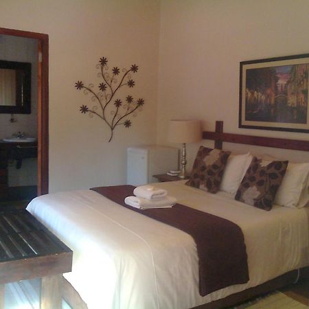 Khokha Moya Guesthouse إرميلو المظهر الخارجي الصورة