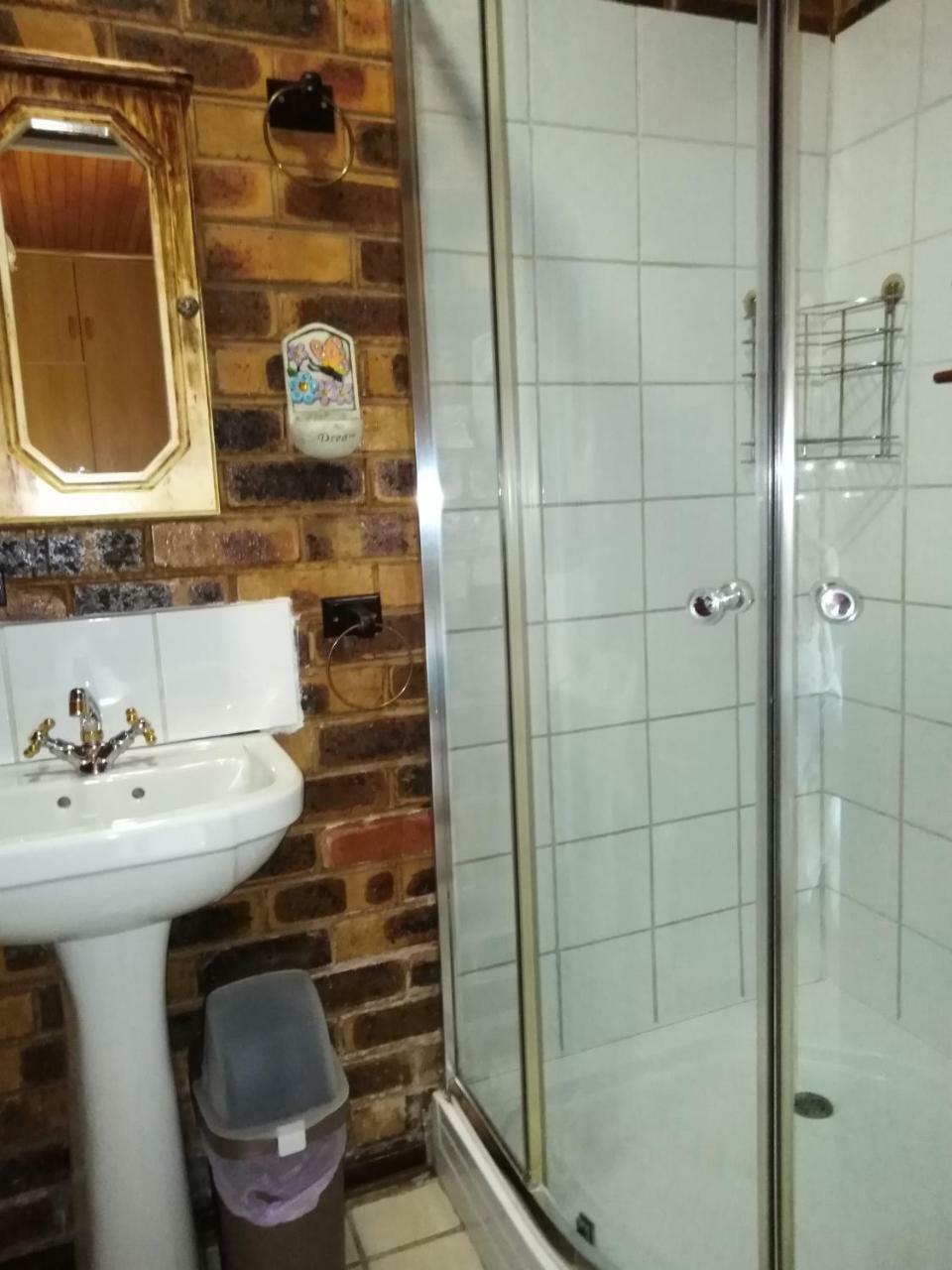 Khokha Moya Guesthouse إرميلو المظهر الخارجي الصورة